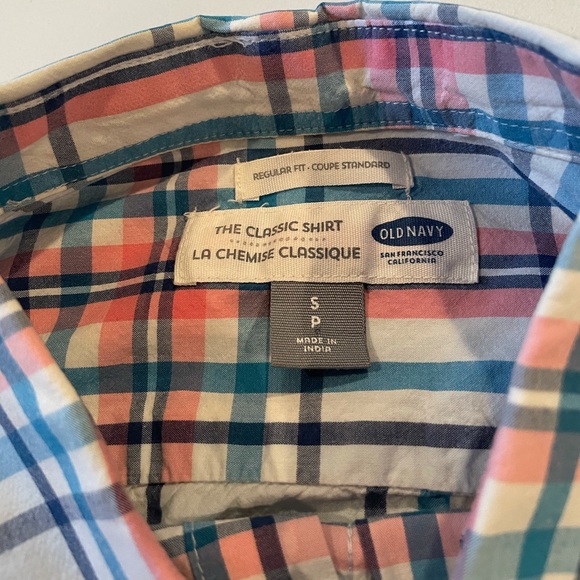 Old Navy Button Down Size Small - Picture 2 of 3